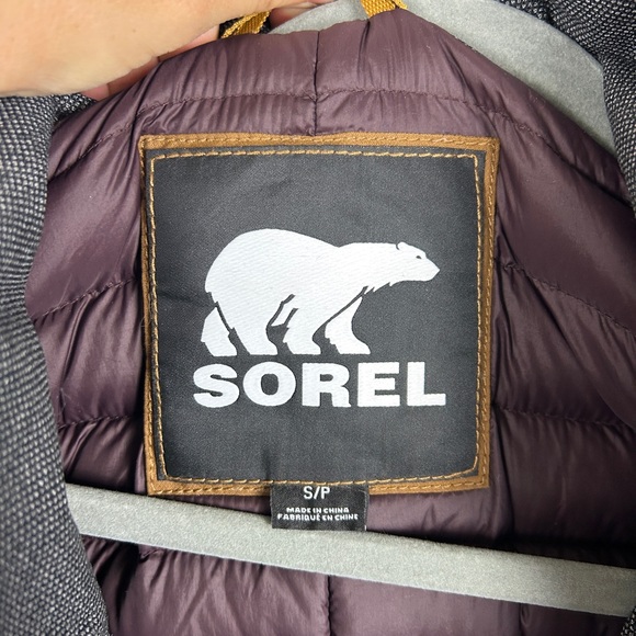 SOREL Joan of Arctic Down Filled Winter Coat‎ Size Small Grey Black Wool Snow - Picture 4 of 5